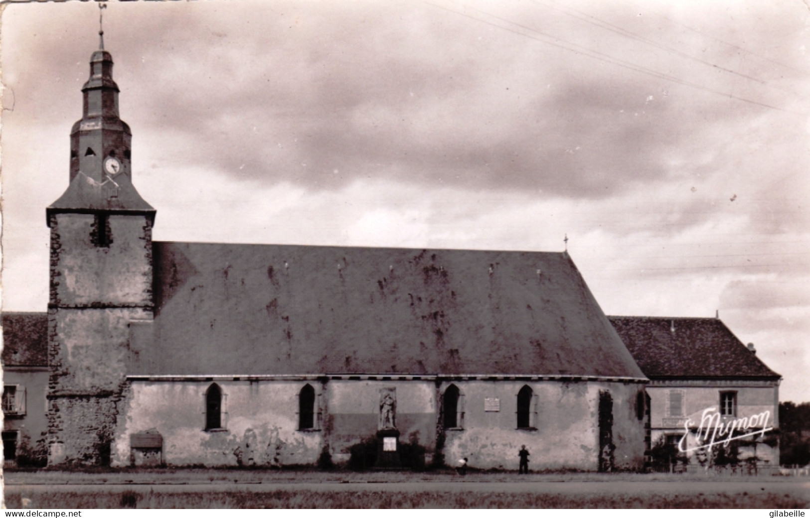 28 - Eure Et Loir - CHASSANT - L'église Et Le Bureau De Poste - Other & Unclassified