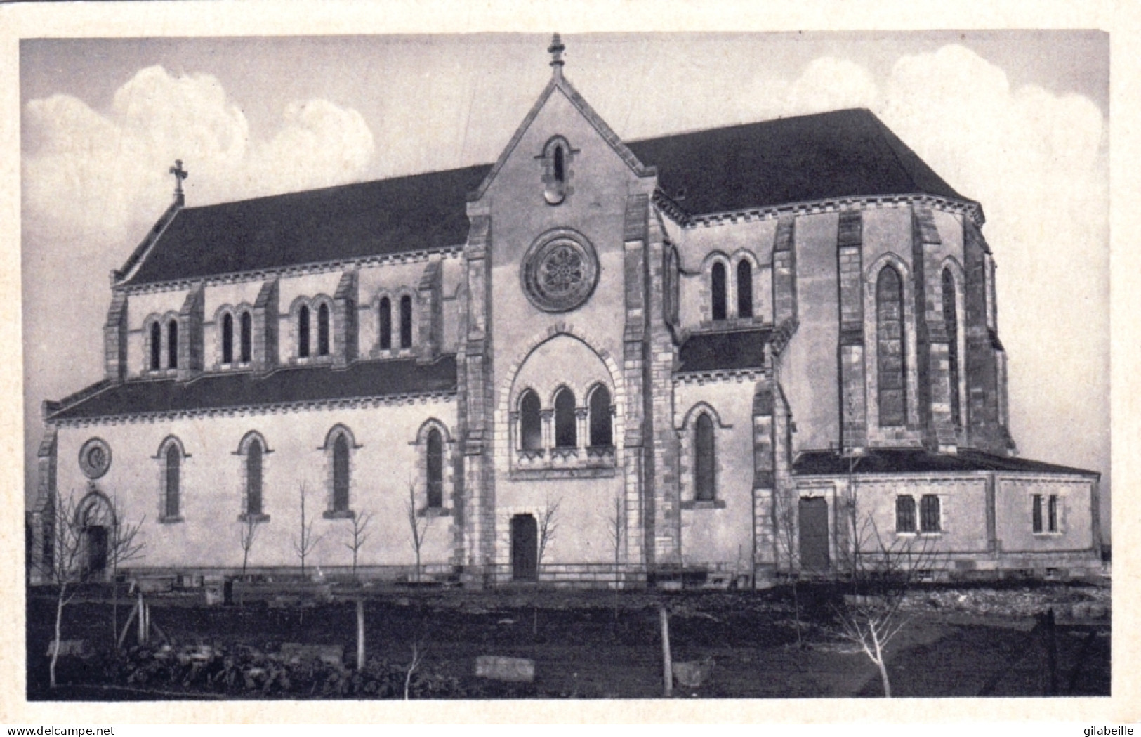 86 - Vienne -  église Des Saintes Therese Et Jeanne - Poitiers