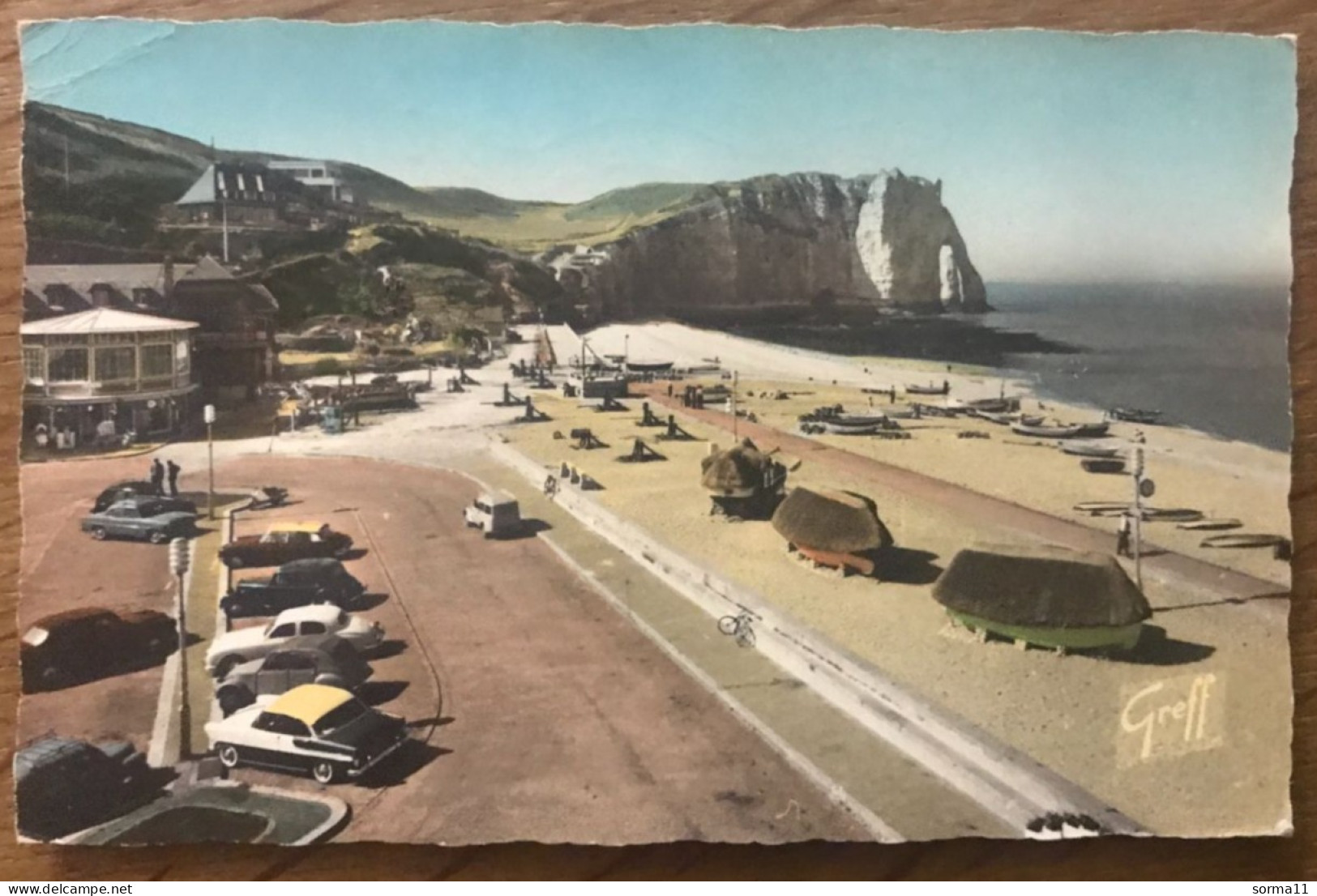 CPSM ETRETAT 76 Falaise Et Porte D'Aval, La Plage Et Les Calages - Etretat