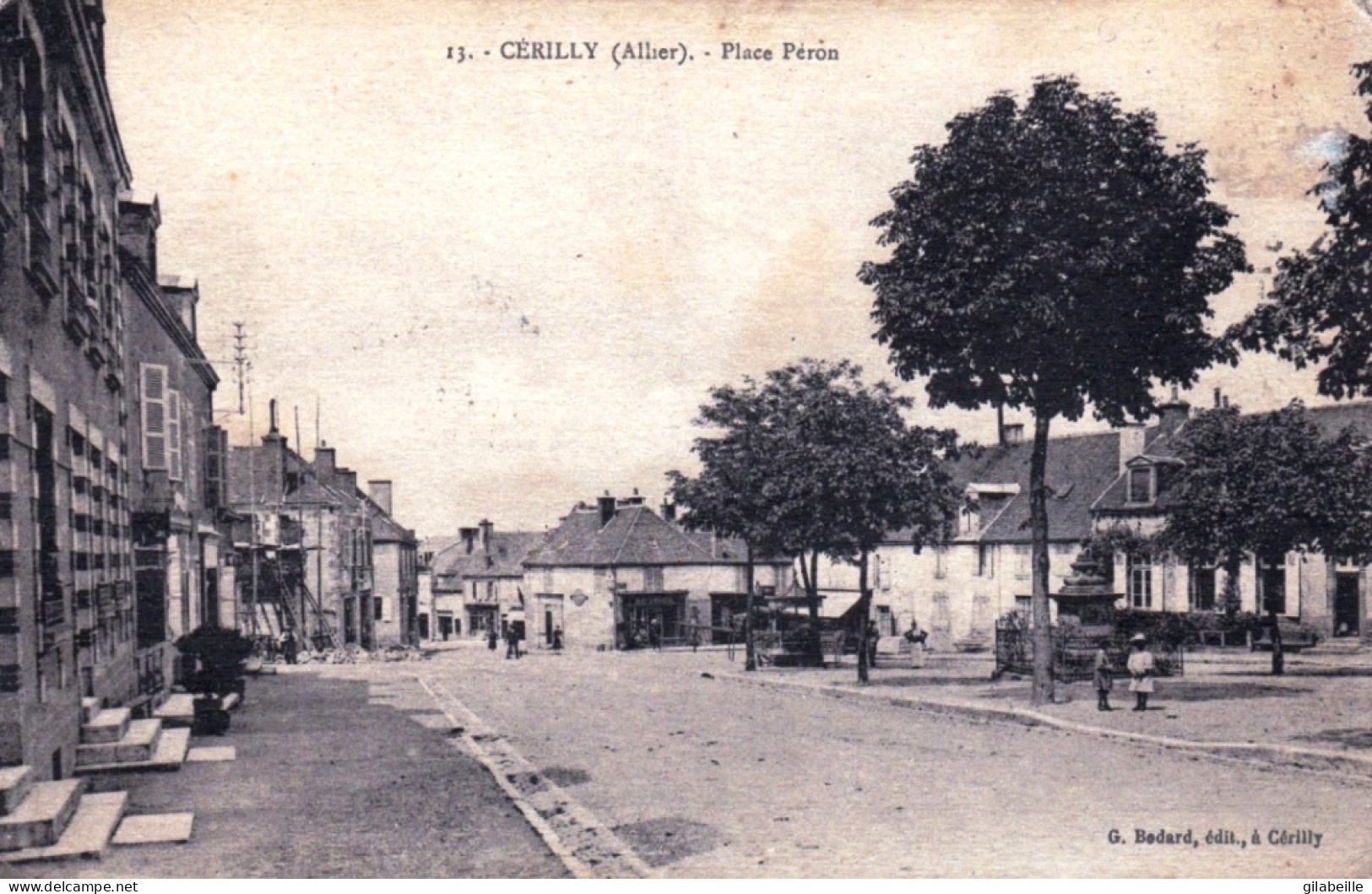 03 - Allier - CERILLY - Place Péron - Sonstige & Ohne Zuordnung