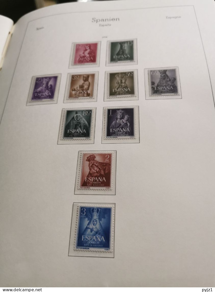 Spain 1951-1998 MNH postfris ** in 4 albums**