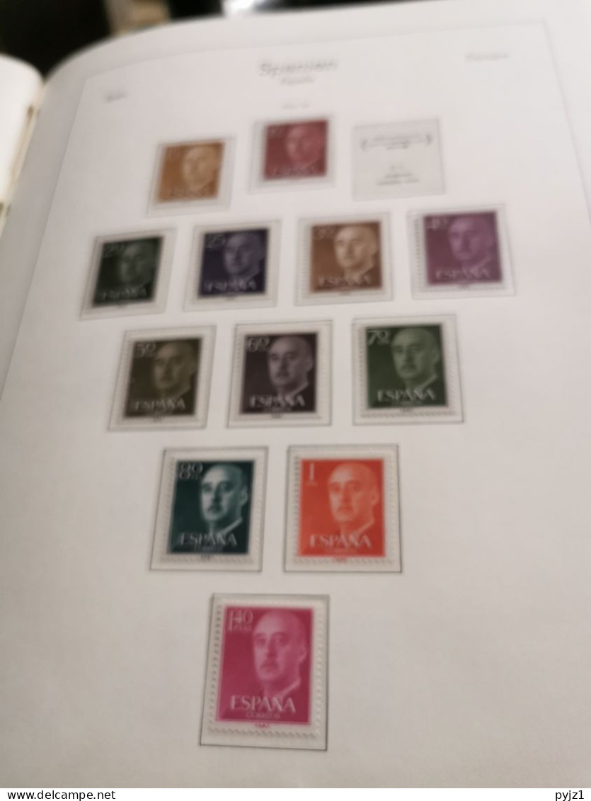 Spain 1951-1998 MNH postfris ** in 4 albums**