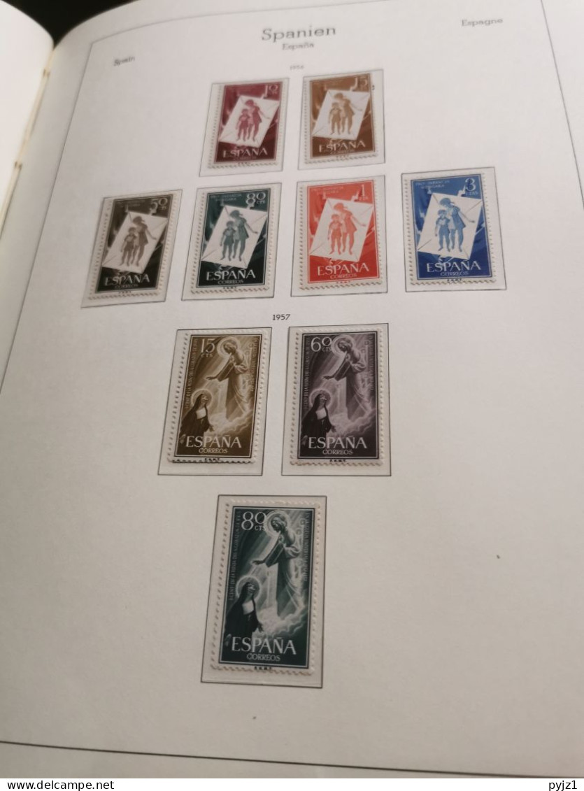 Spain 1951-1998 MNH postfris ** in 4 albums**