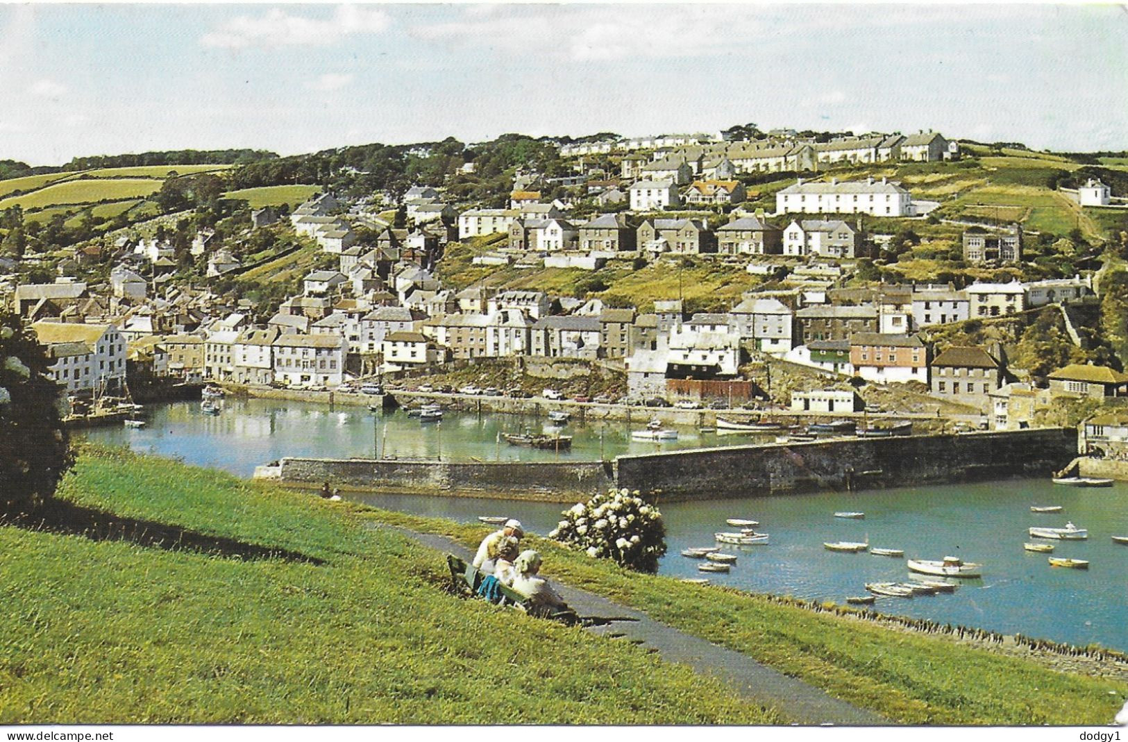 MEVAGISSEY, CORNWALL, ENGLAND. UNUSED POSTCARD   Ms5 - Other & Unclassified