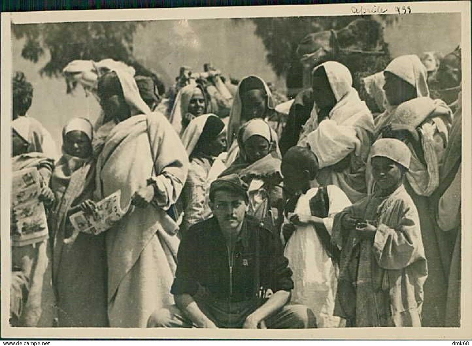 AFRICA - LIBYA / LIBIA - SOLDATO FASCISTA / GIOVANI ARABI / MERCATO -  2 FOTO  ( CM 12 / CM 8,5 ) - APRILE 1939 (12591) - Libye