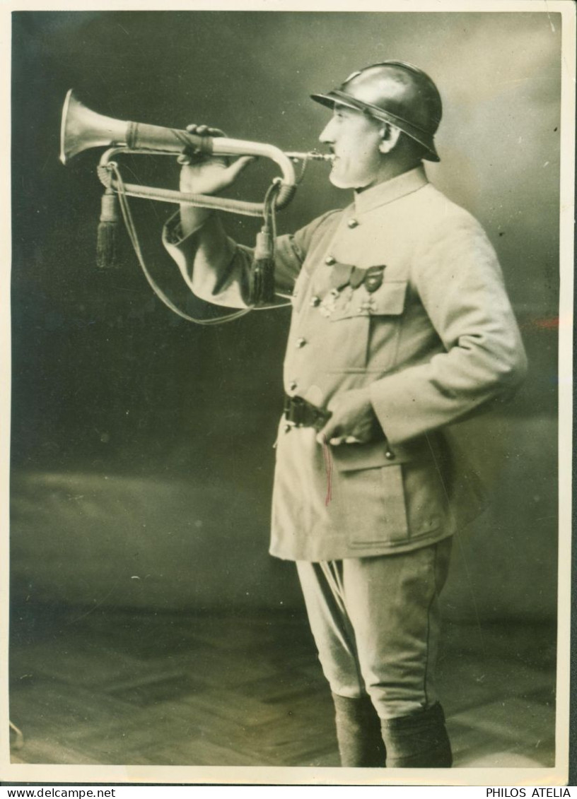 Photographie Photo De Presse Guerre 14 New York Times Pierre Sellier Clairon De L'armistice En Uniforme - Krieg, Militär