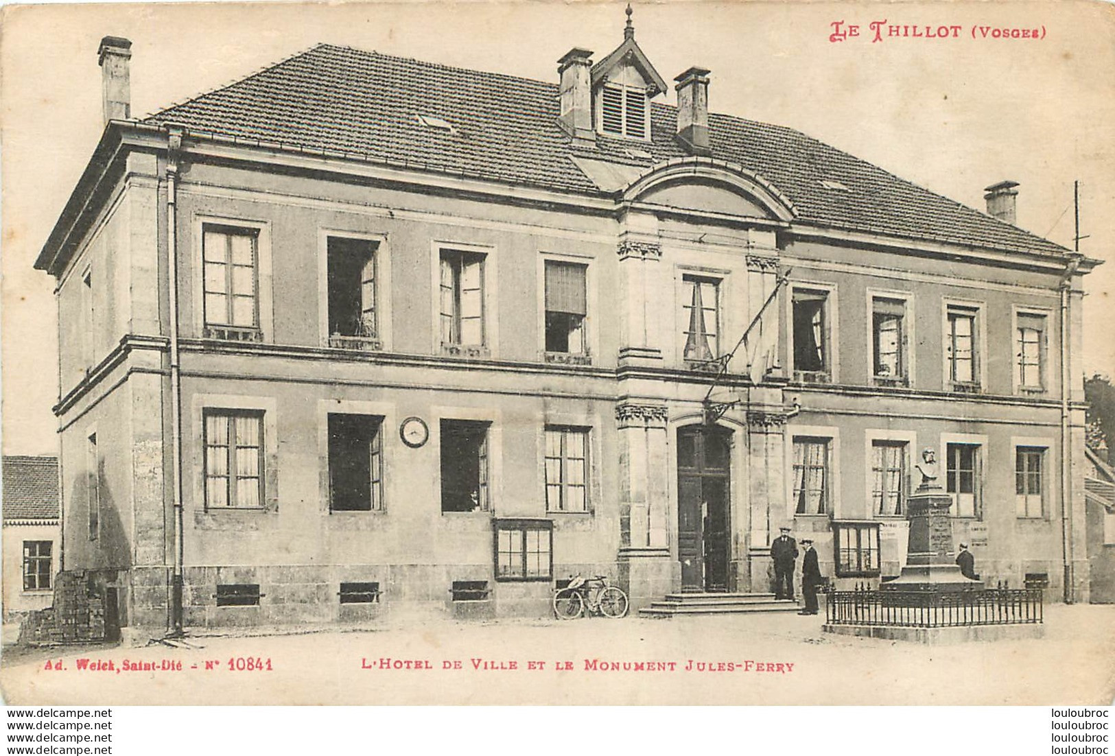 LE THILLOT HOTEL DE VILLE ET MONUMENT JULES FERRY - Le Thillot