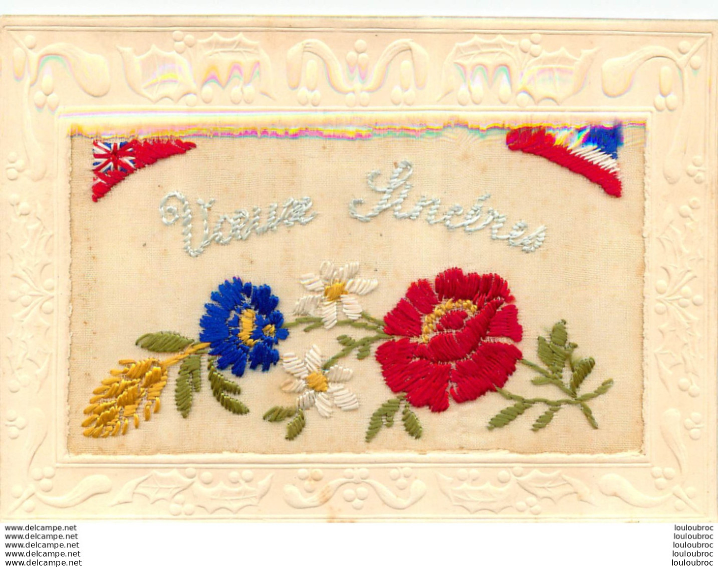 CARTE BRODEE VOEUX SINCERES FLEURS ET DRAPEAUX FRANCAIS ET ANGLAIS - Brodées