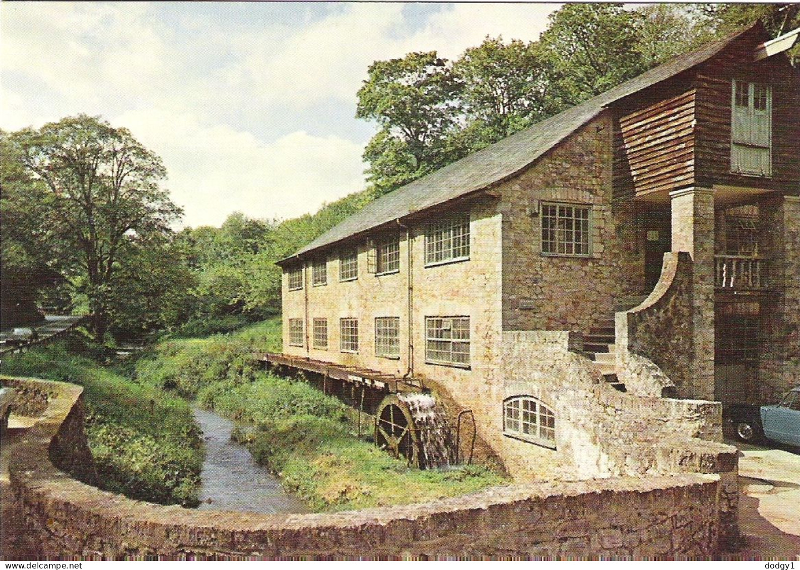 OLD TEXTILE MILL, DARTINGTON, TOTNES, DEVON, UNUSED POSTCARD Ms6 - Otros & Sin Clasificación