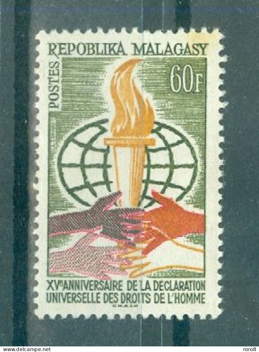 REPUBLIQUE MALGACHE - N°393** MNH.LUXE. SCAN DU VERSO. 15°anniversaire De La Déclaration Des Droits De L'Homme. - Madagaskar (1960-...)