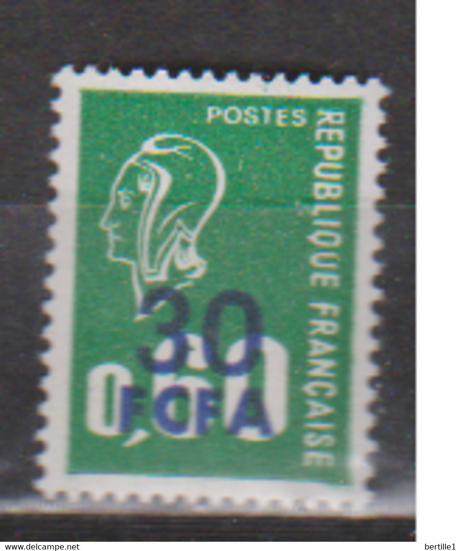 REUNION     N° 429 NEUF SANS CHARNIERE - Unused Stamps