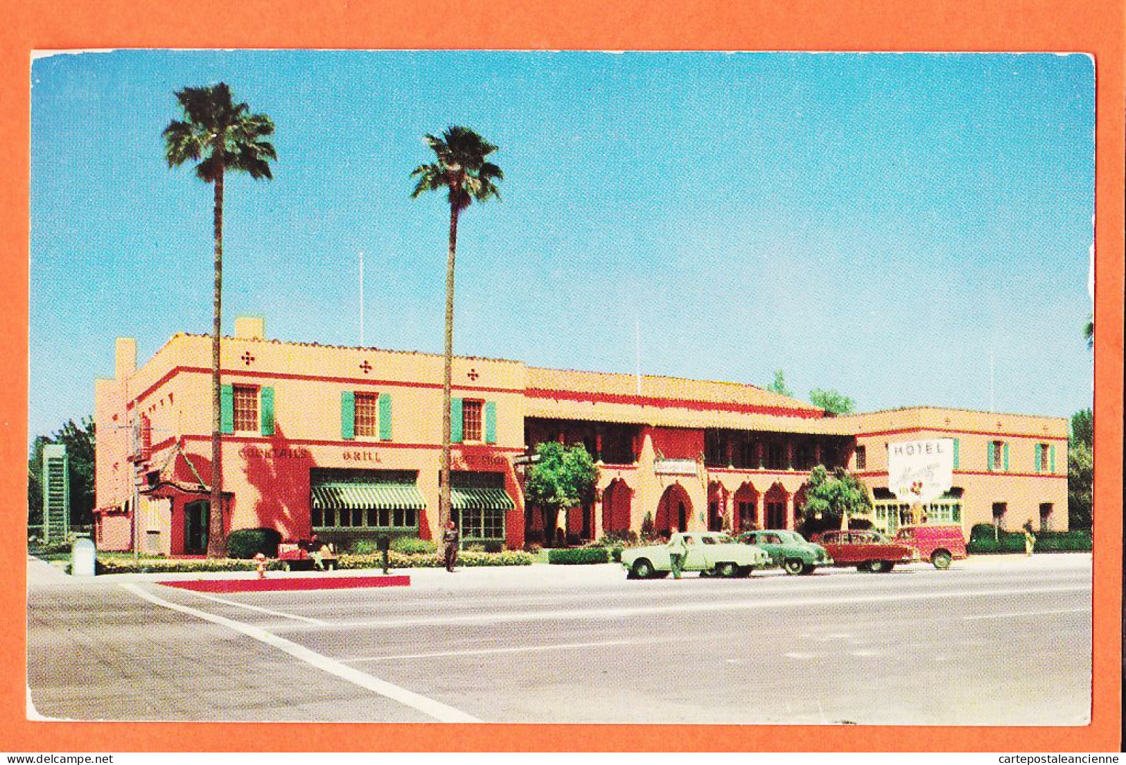 24008 / MESA Arizona MARICOPA INN 1970s Hotel 1960s BOB PETLEY Phoenix - Mesa