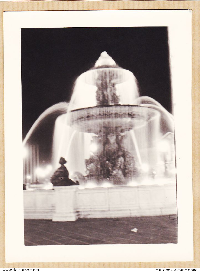 24218 /⭐ ◉  PARIS VIII Fontaine De La Place De La CONCORDE Illumination De Nuit 1950s Photo 14x10 Cm - District 08