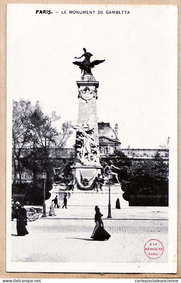 24105 /⭐ ◉  PARIS 1er Monument De GAMBETTA Cour NAPOLEON Du Palais Du LOUVRE - Edition  A LA MENAGERE -Etat PARFAIT - District 01