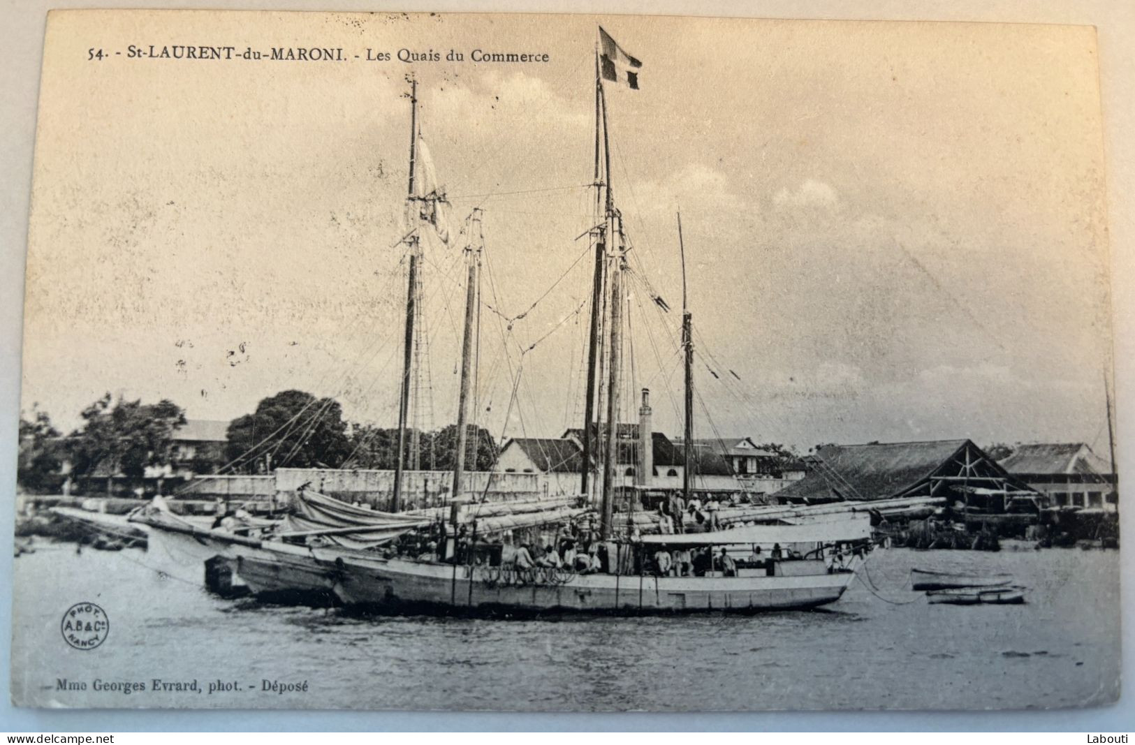 St-Laurent Du Maroni Les Quais Du Commerce  Mm Georges Evrard Phot Déposé Voyagé 1904 - Saint Laurent Du Maroni