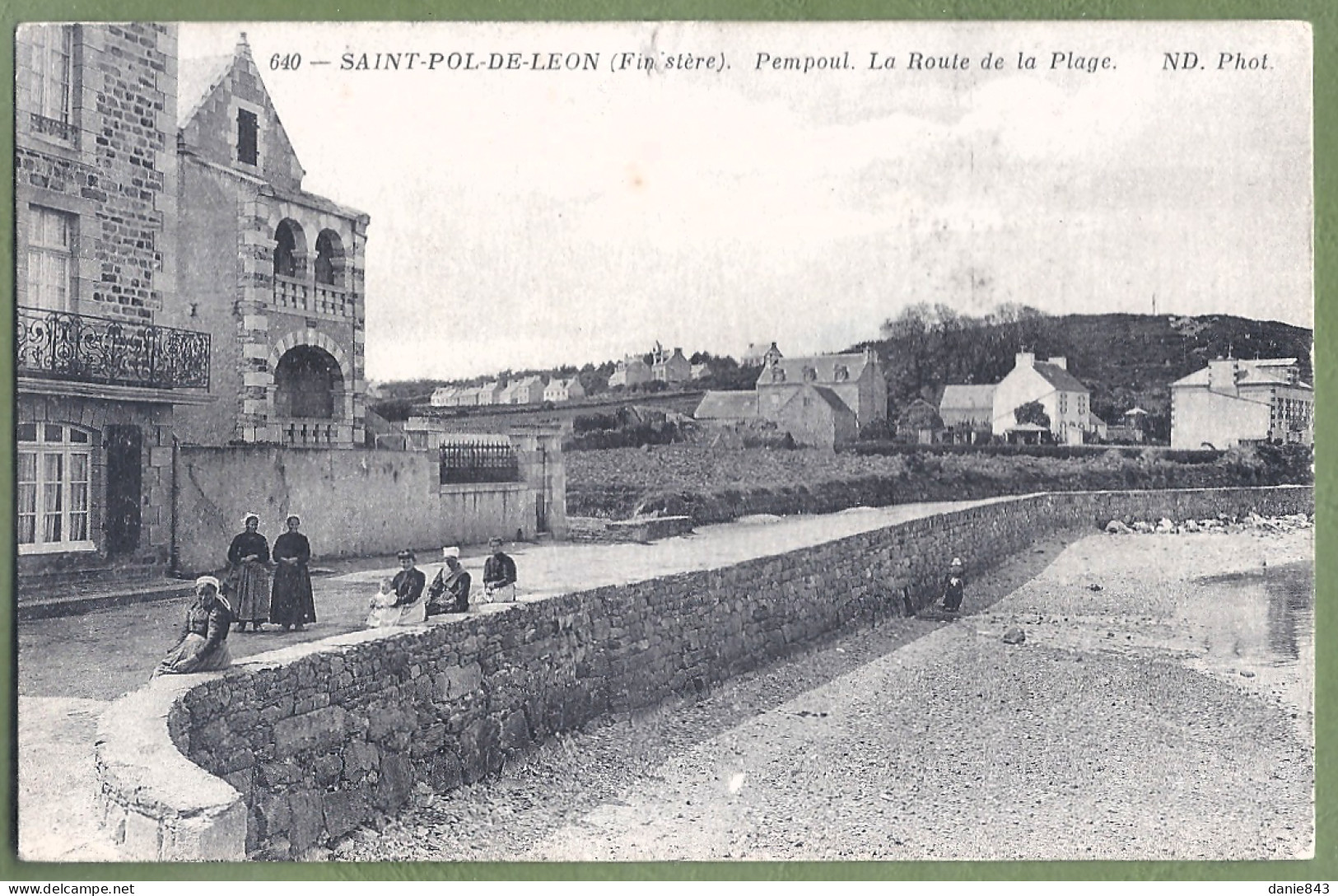 CPA - FINISTERE - SAINT POL DE LÉON - PEMPOUL - LA ROUTE DE LA PLAGE - Animation - Saint-Pol-de-Léon