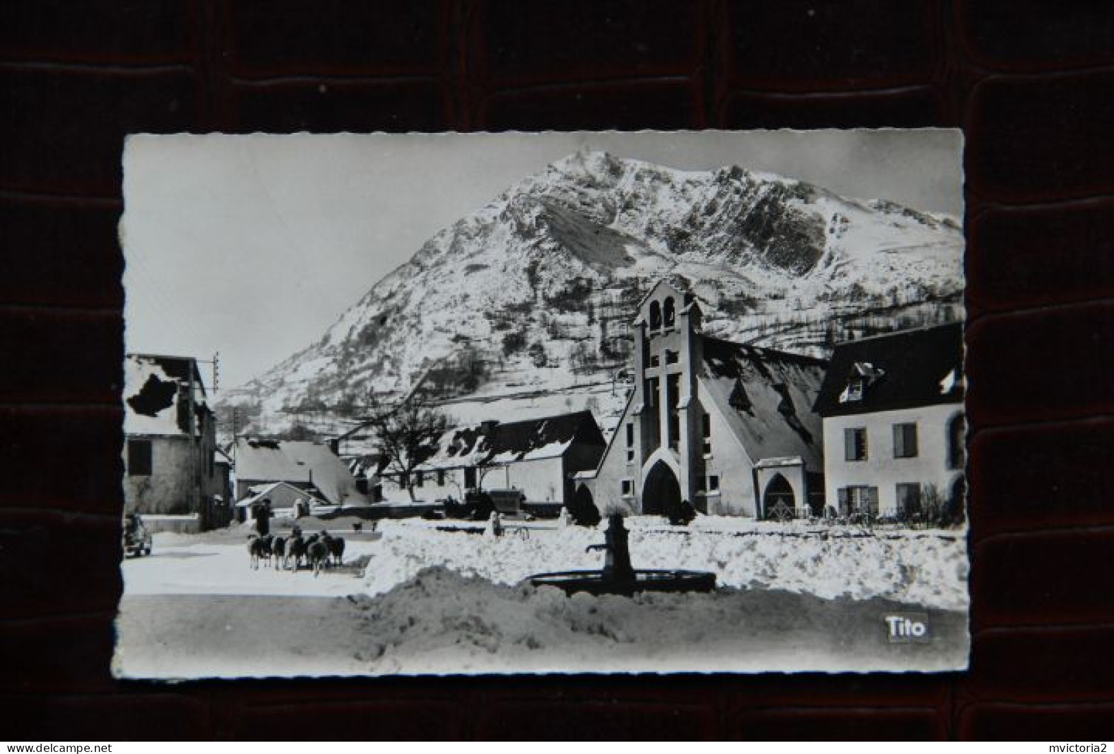 65 - SAINT LARY : Le Square De L'Eglise - Sonstige & Ohne Zuordnung