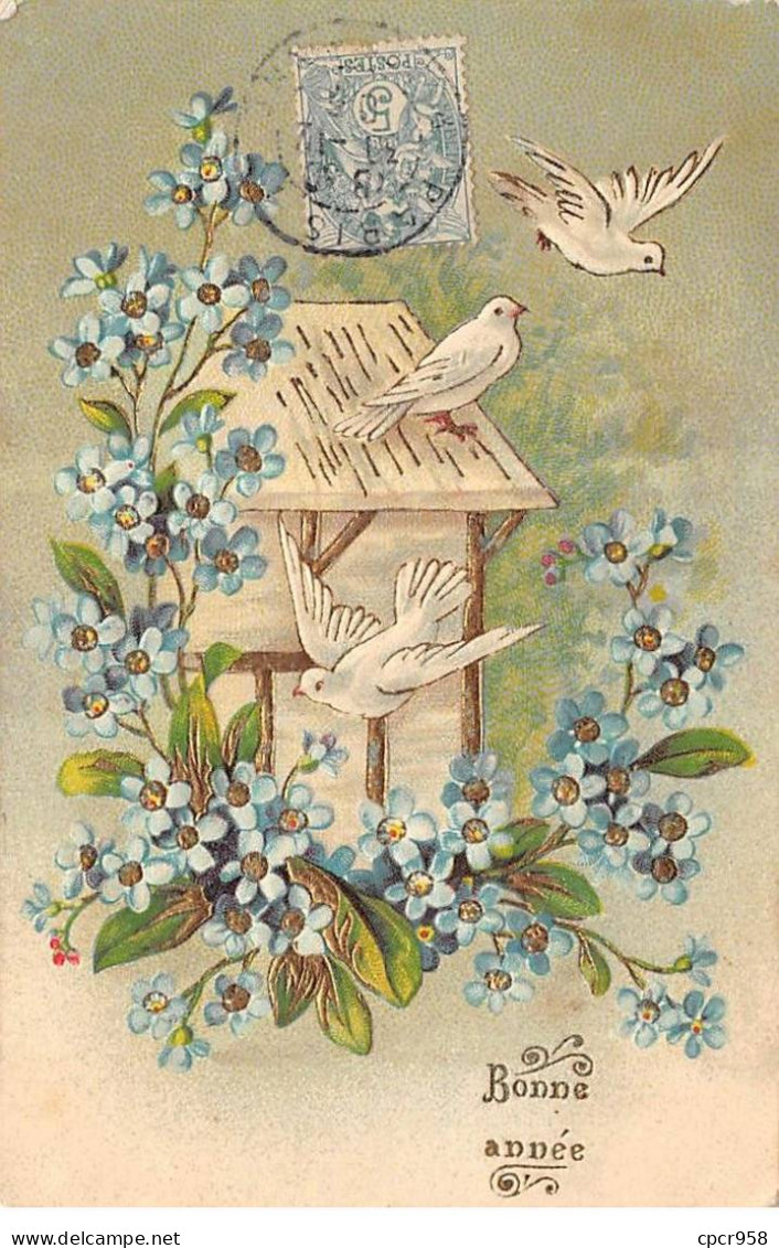 Nouvel An - N°91248 - Bonne Année - Colombes Autour D'une Maison D'oiseaux Entourée De Myosotis - Carte Gaufrée - Nouvel An