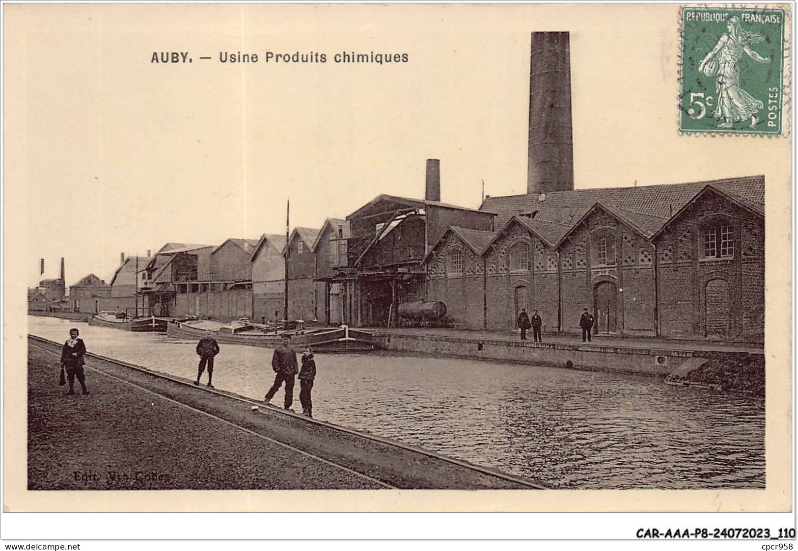 CAR-AAAP8-59-0587 - AUBY - Usine Produits Chimiques - Peniche - Auby