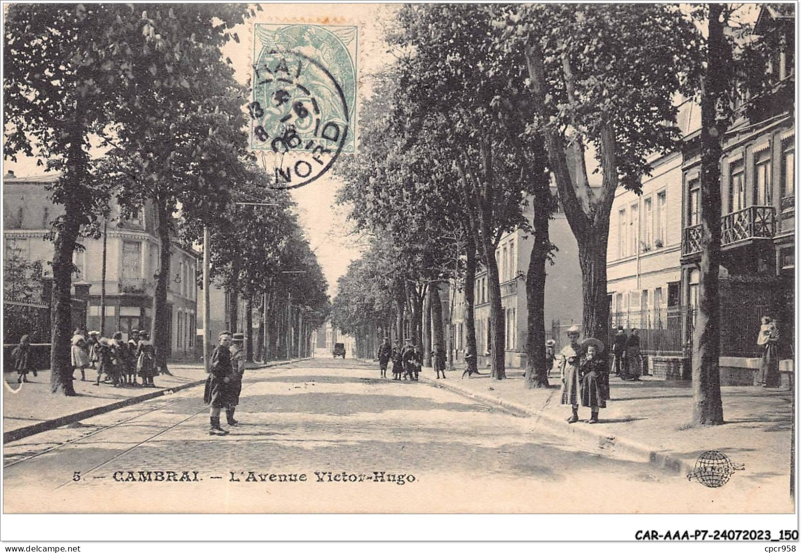 CAR-AAAP7-59-0529 - CAMBRAI - L'Avenue Victor Hugo - Cambrai