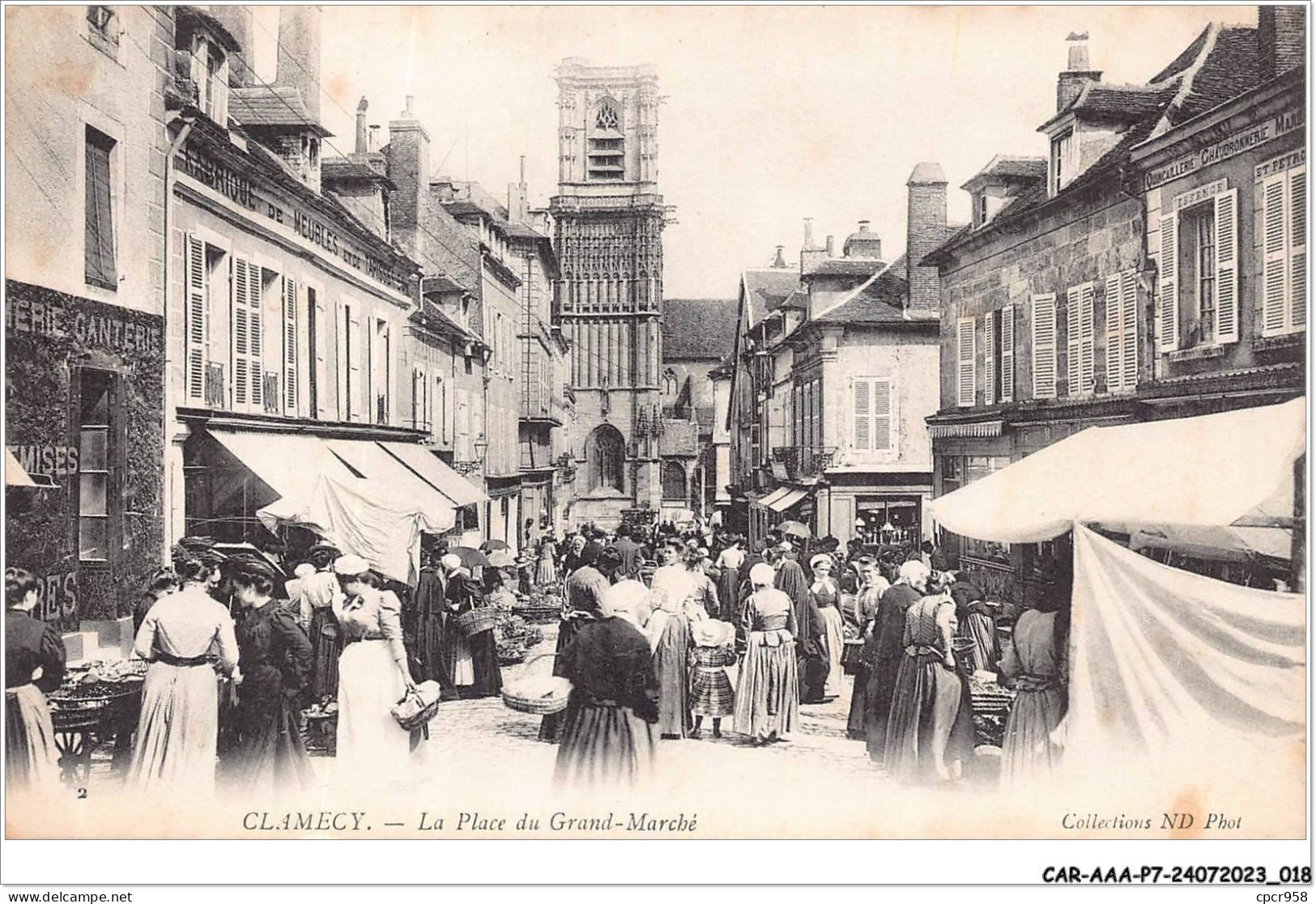 CAR-AAAP7-58-0463  - CLAMECY - La Place Du Grand Marché - Commerce, Agriculture - Clamecy