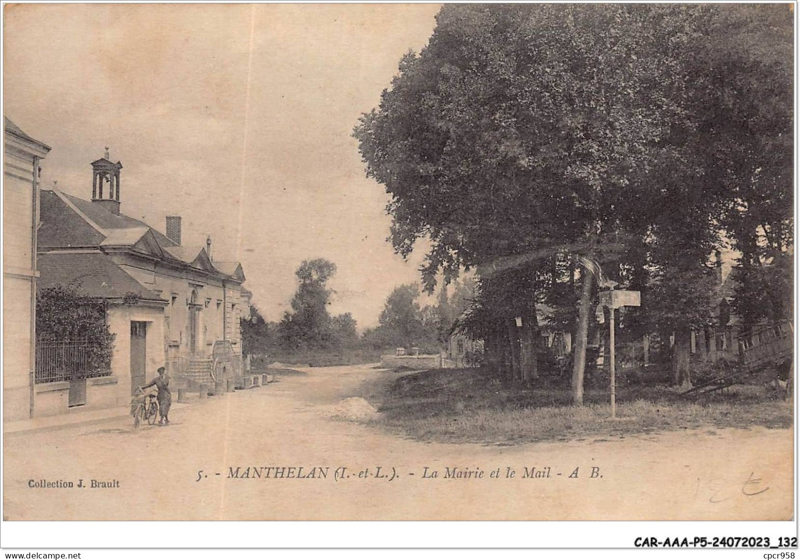 CAR-AAAP5-37-0371 - MANTHELANS - La Mairie Et Le Mail - Tours