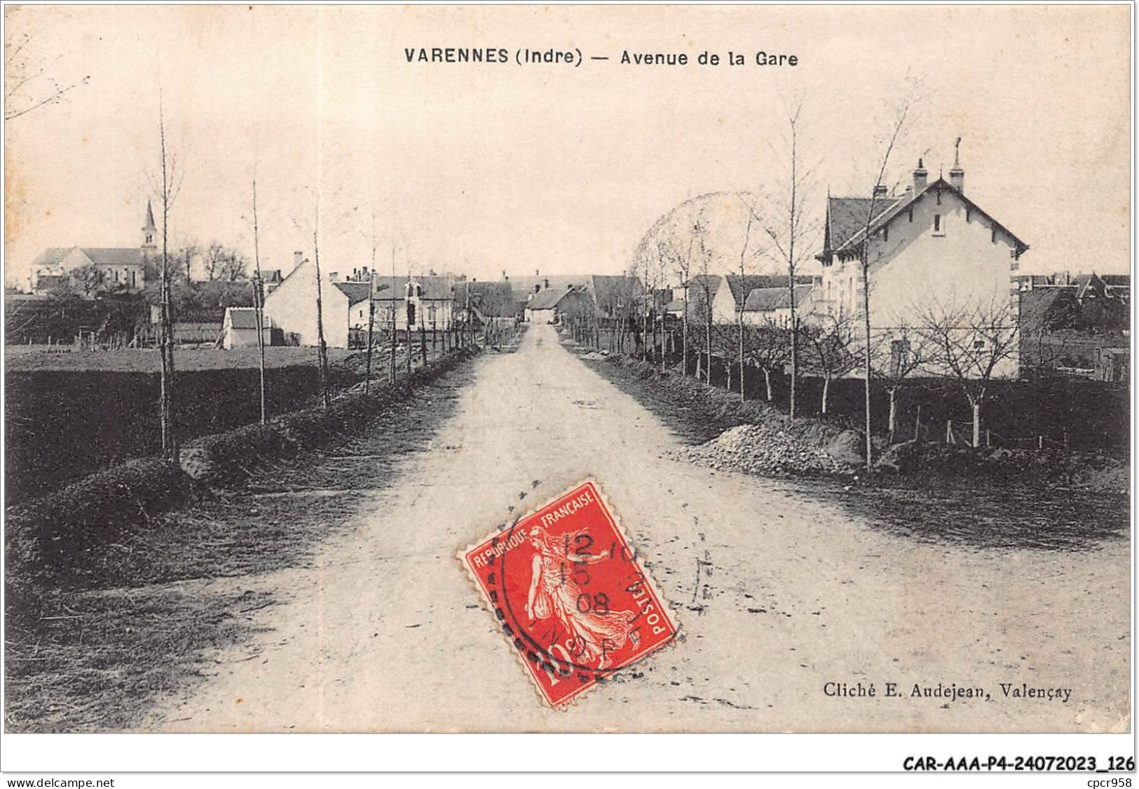 CAR-AAAP4-36-0295 - VARENNES - Avenue De La Gare - Andere & Zonder Classificatie