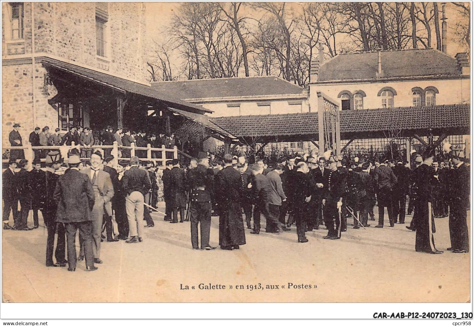 CAR-AABP12-93-0971 - MONTREUIL - La Galette En 1913 Aux Postes - Other & Unclassified