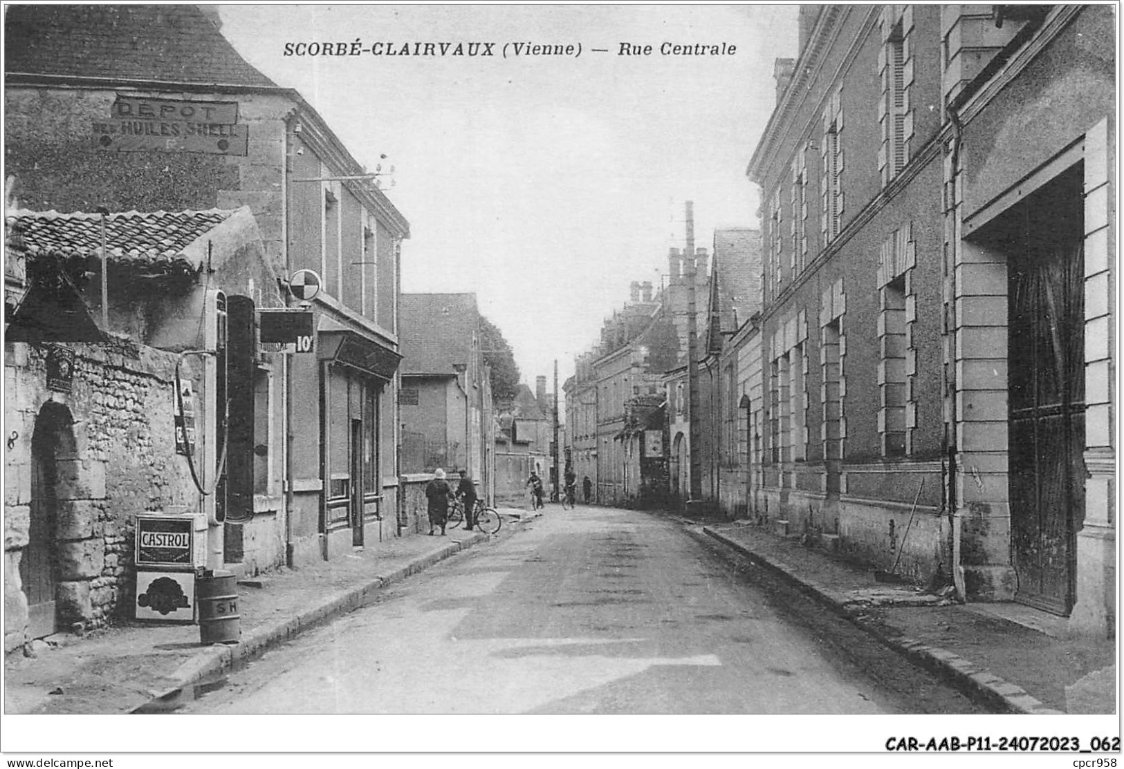 CAR-AABP11-86-0852 - SCORBE-CLAIRVAUX - Rue Centrale - Scorbe Clairvaux