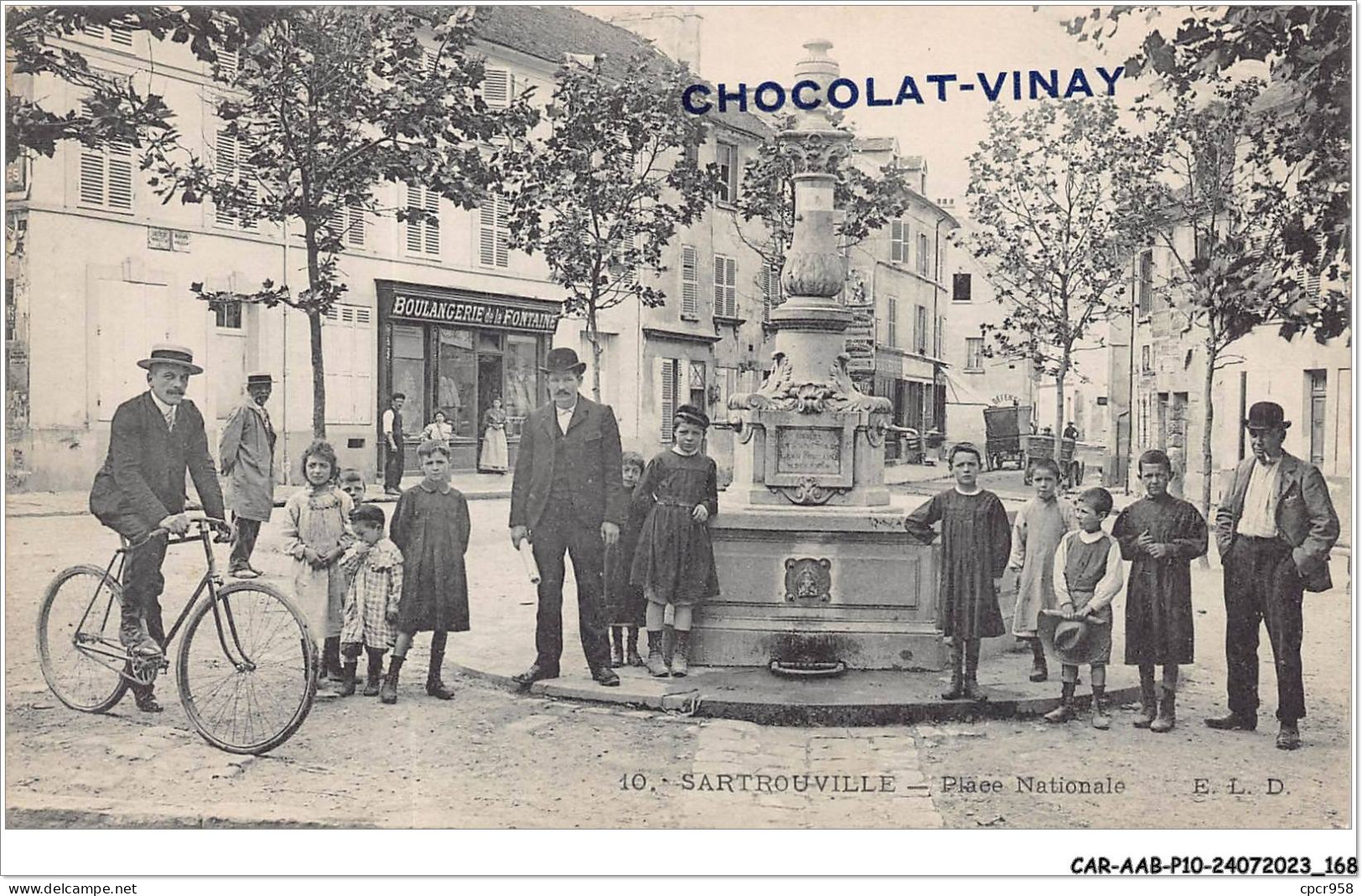 CAR-AABP10-78-0814 - SARTROUVILLE - Place Nationale - Publicite Chocolat-Vinat - ELD - Sartrouville