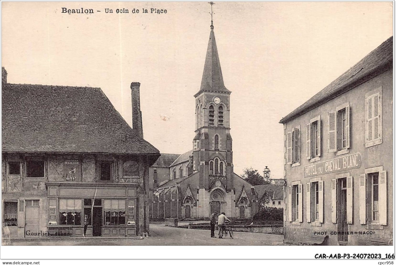 CAR-AABP3-63-0246 - BEAULON - Un Coin De La Place - Hotel Du Cheval-Blanc - Sonstige & Ohne Zuordnung