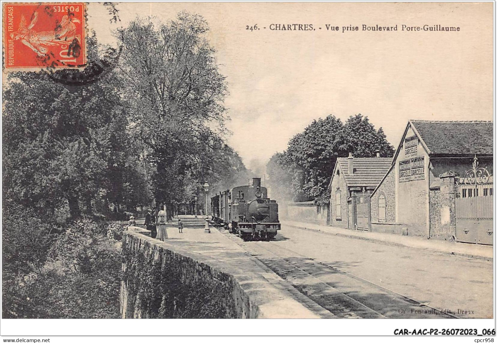 CAR-AACP2-28-0124 -  CHARTRES - Vue Prise Boulevard Porte-Guillaume - Train - Chartres