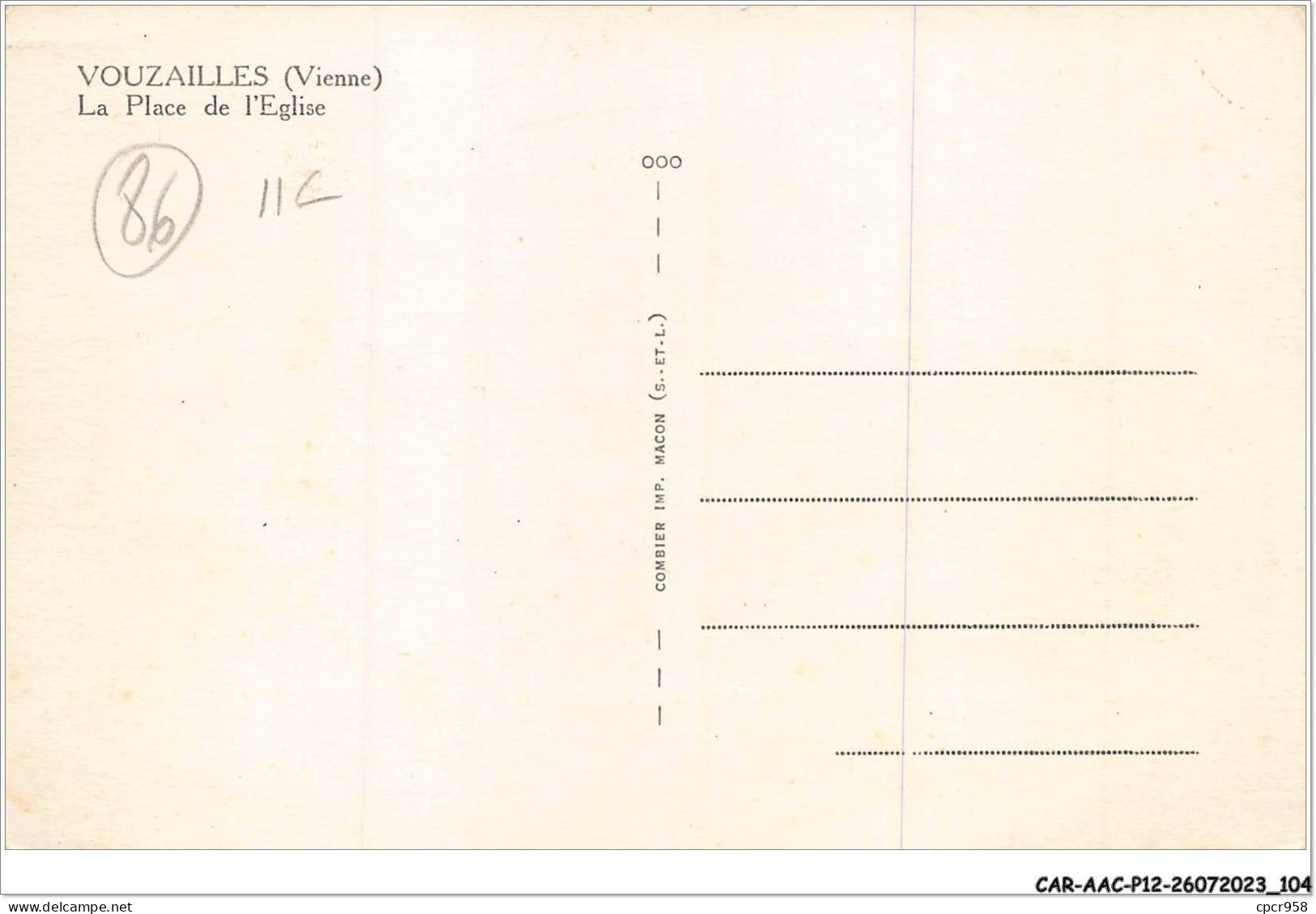 CAR-AACP12-86-1064 - VOUZAILLES - La Place De L'eglise - Autres & Non Classés
