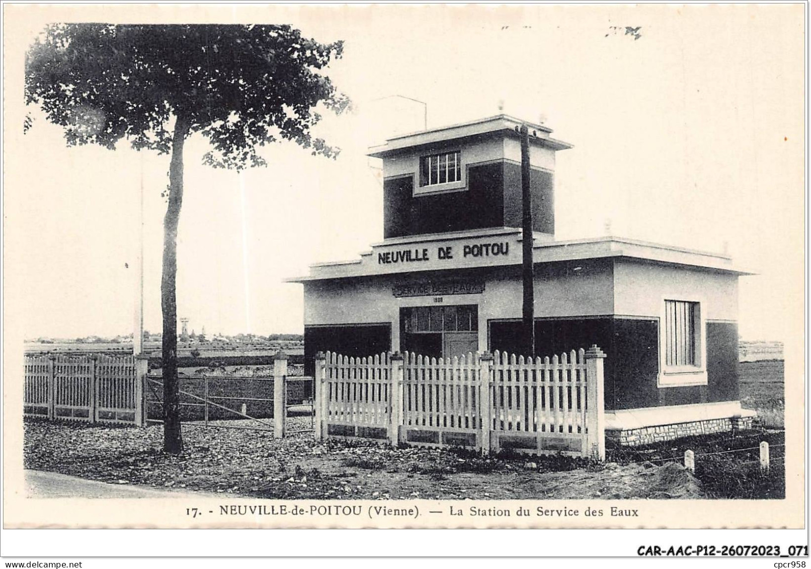 CAR-AACP12-86-1048 - NEUVILLE-EN-POITOU - La Station Du Service Des Eaux - Neuville En Poitou