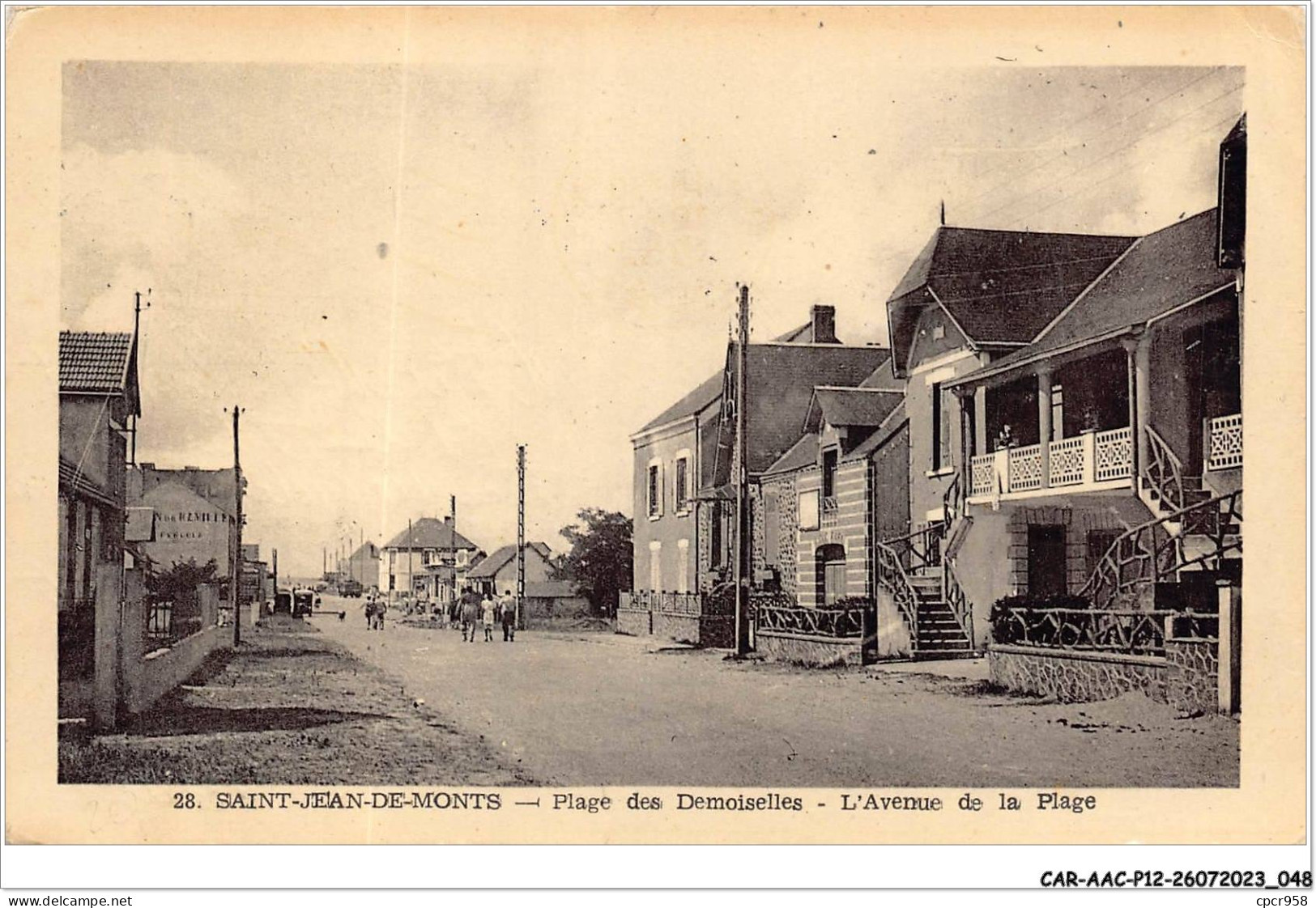 CAR-AACP12-85-1036 - SAINT-JEAN-DE-MONTS - Plage Des Demoiselles - L'avenue De La Plage - Saint Jean De Monts