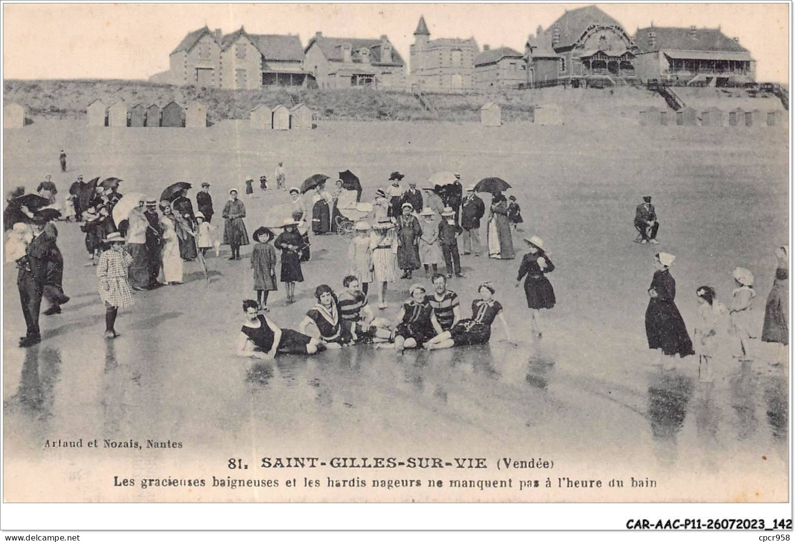 CAR-AACP11-85-0989 - SAINT-GILLES-SUR-VIE - Les Gracieuses Baigneuses Et Les Hardis Nageurs Ne Manquent Pas  - Saint Gilles Croix De Vie