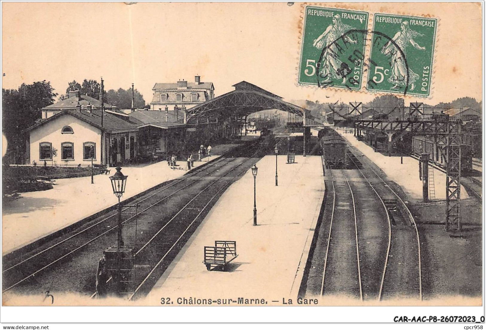 CAR-AACP8-51-0637 - CHALONS-SUR-MARNE - La Gare - Train - Châlons-sur-Marne
