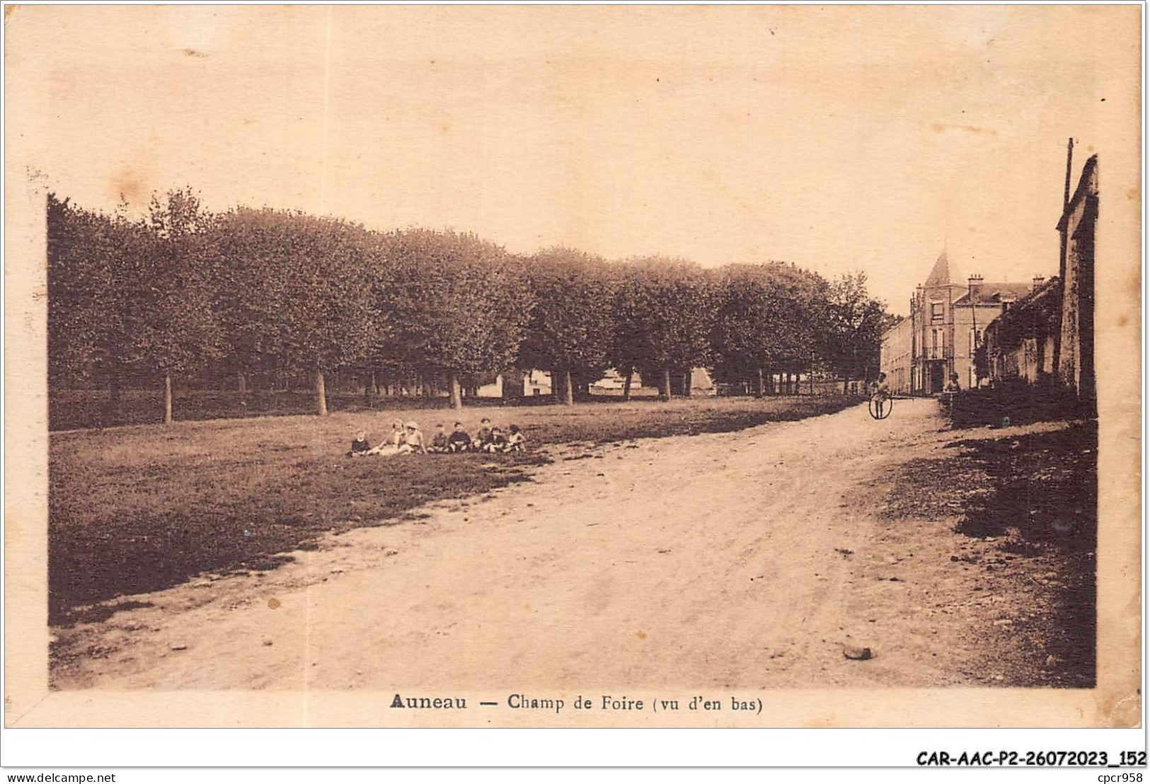CAR-AACP2-28-0167 - AUNEAU - Champ De Foire (vu D'en Bas) - Auneau