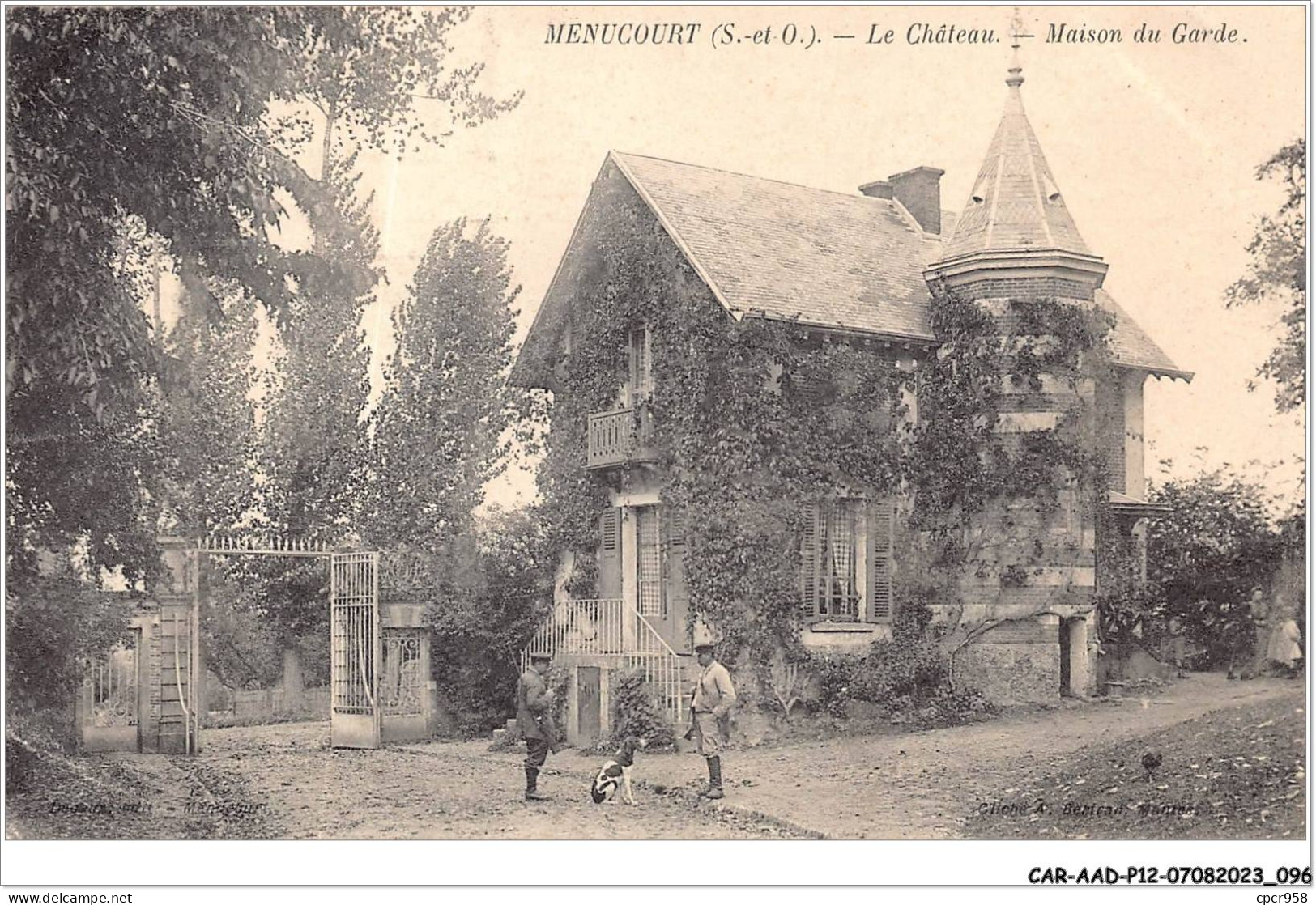 CAR-AADP12-95-1051 - MENUCOURT - Le Chateau - Maison Du Garde - Menucourt