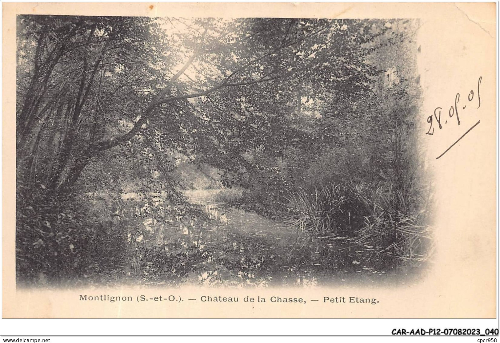 CAR-AADP12-95-1023 - MONTLIGNON - Chateau De La Chasse - Petit Etang - Montlignon