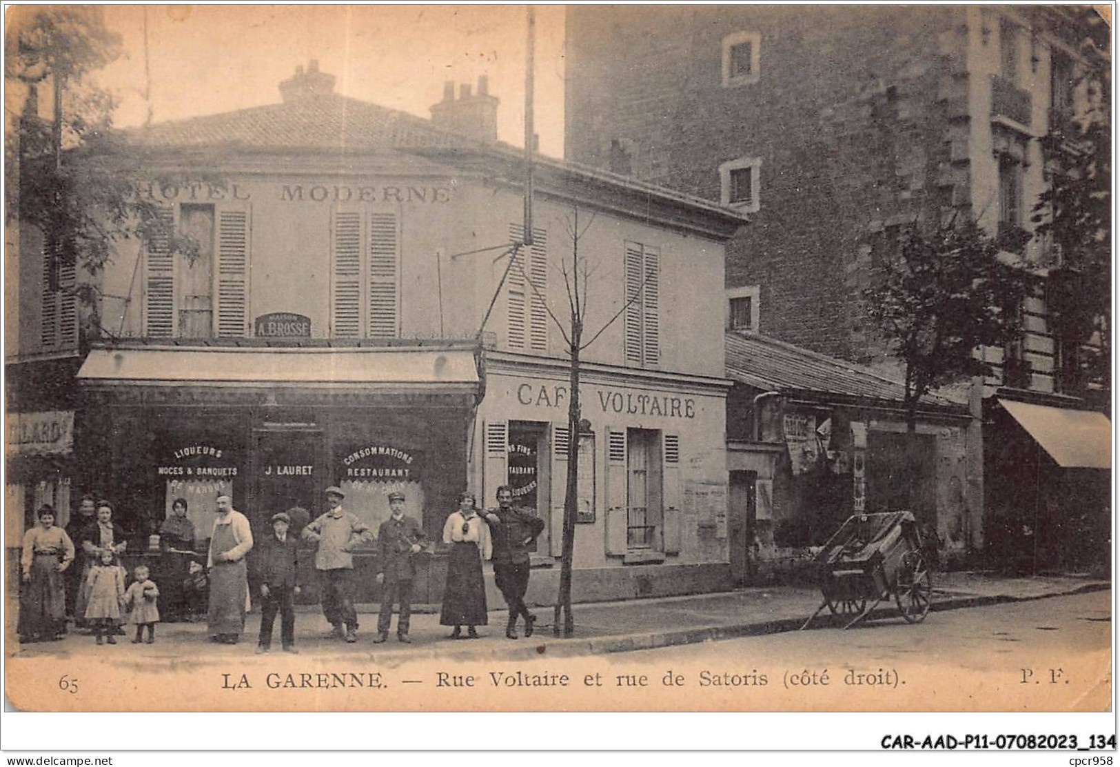 CAR-AADP11-92-0974 - LA GARENNES - Rue Voltaire Et Rue De Satoris - Cafe Voltaire - La Garenne Colombes