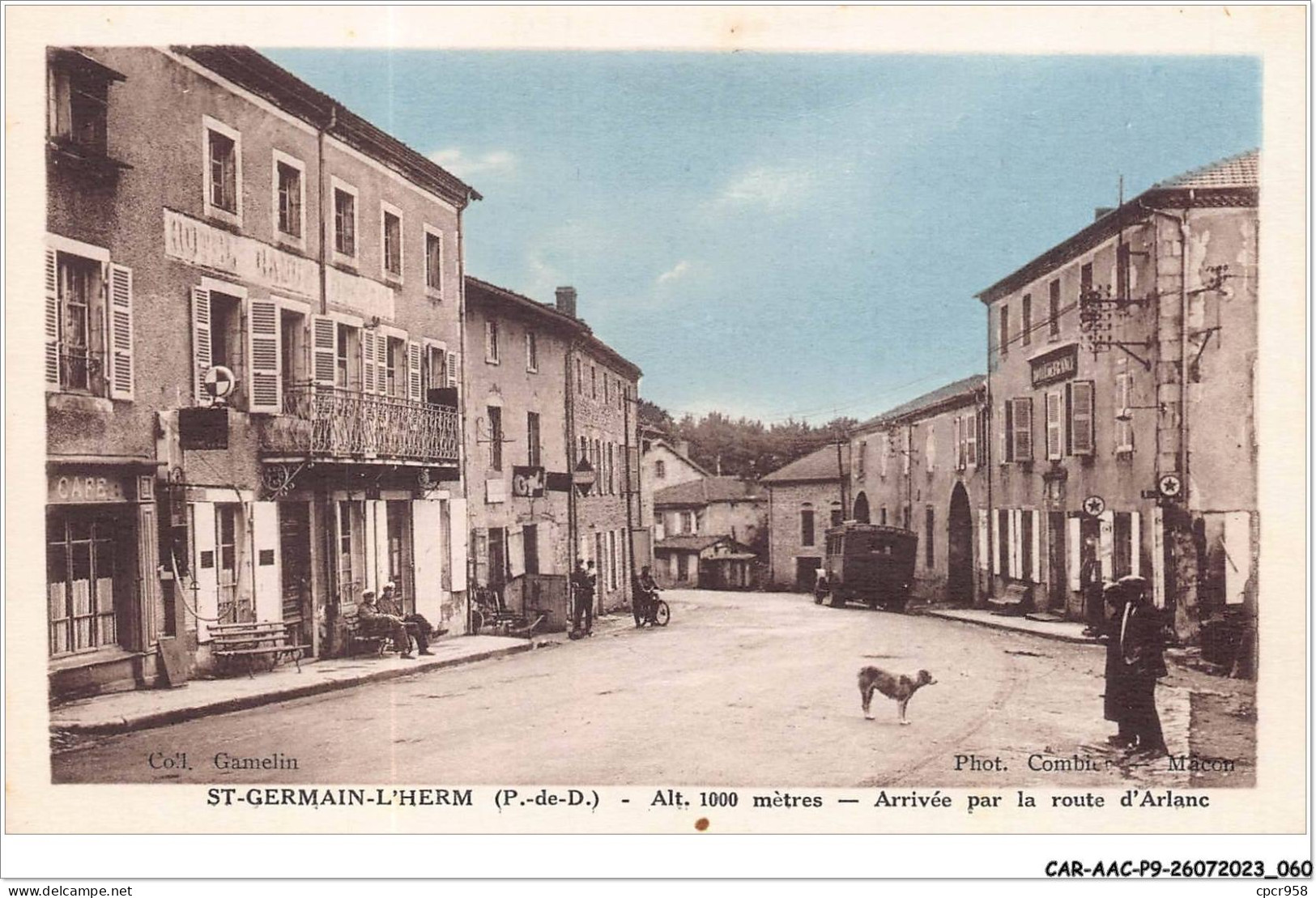 CAR-AACP9-63-0756 - SAINT-GERMAIN-L'HERM - Arrivée Par La Route D'arlanc - Pompe A Essence - Saint Germain Lembron