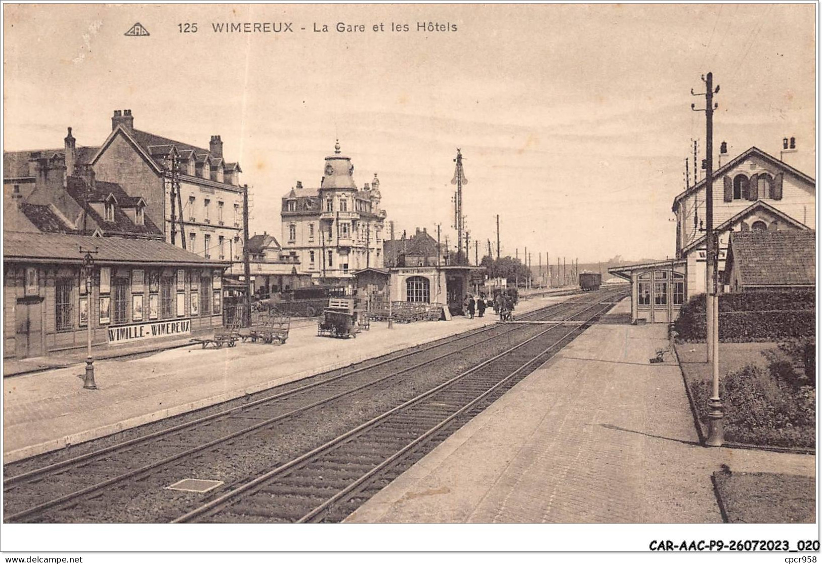 CAR-AACP9-62-0736 - WIMEREUX - La Gare Et Les Hotels - Train - Calais