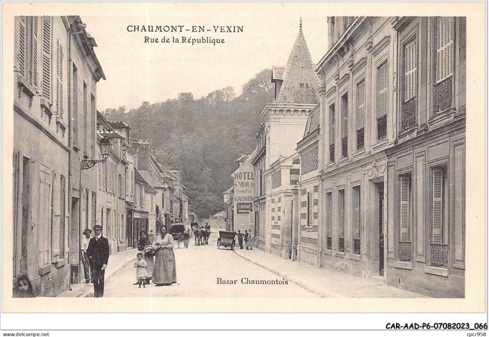 CAR-AADP6-60-0465 - CHAUMONT EN VEXIN - Rue De La Republique  - Chaumont En Vexin