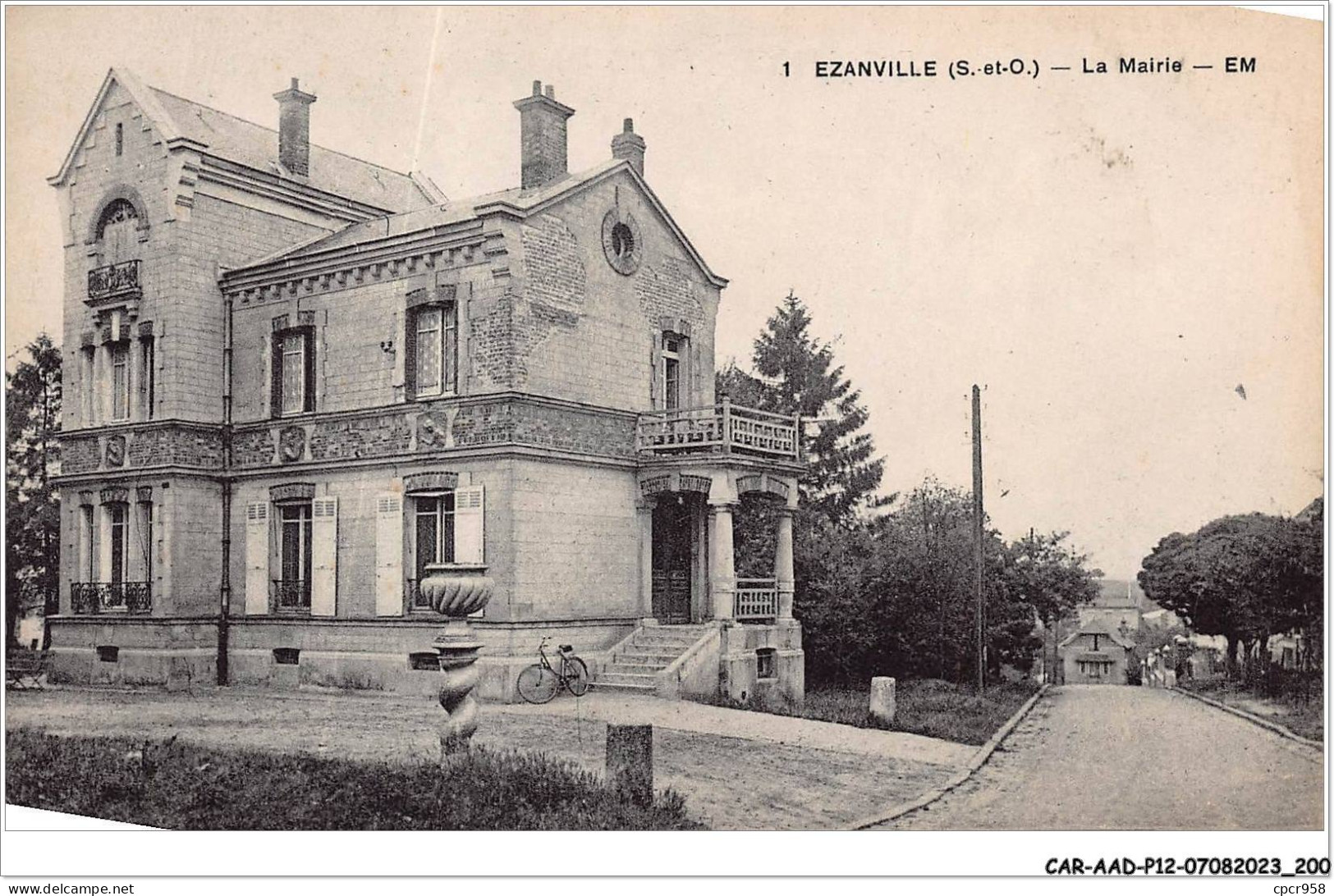 CAR-AADP12-95-1103 - EZANVILLE - La Mairie  - Ezanville