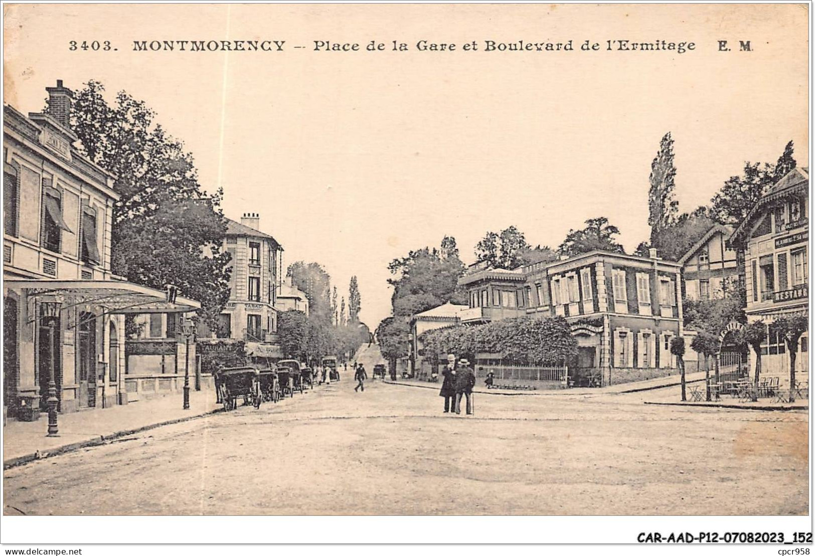 CAR-AADP12-95-1079 - MONTMORENCY - Place De La Gare Et Boulevard De L'ermitage  - Montmorency