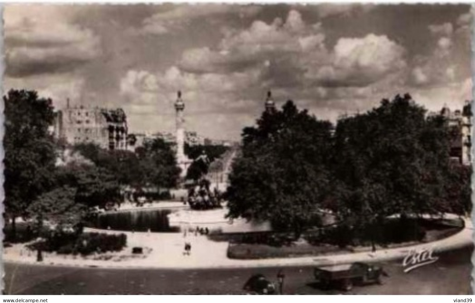 PARIS. -  Place De La Nation.     Non Circulée - Places, Squares