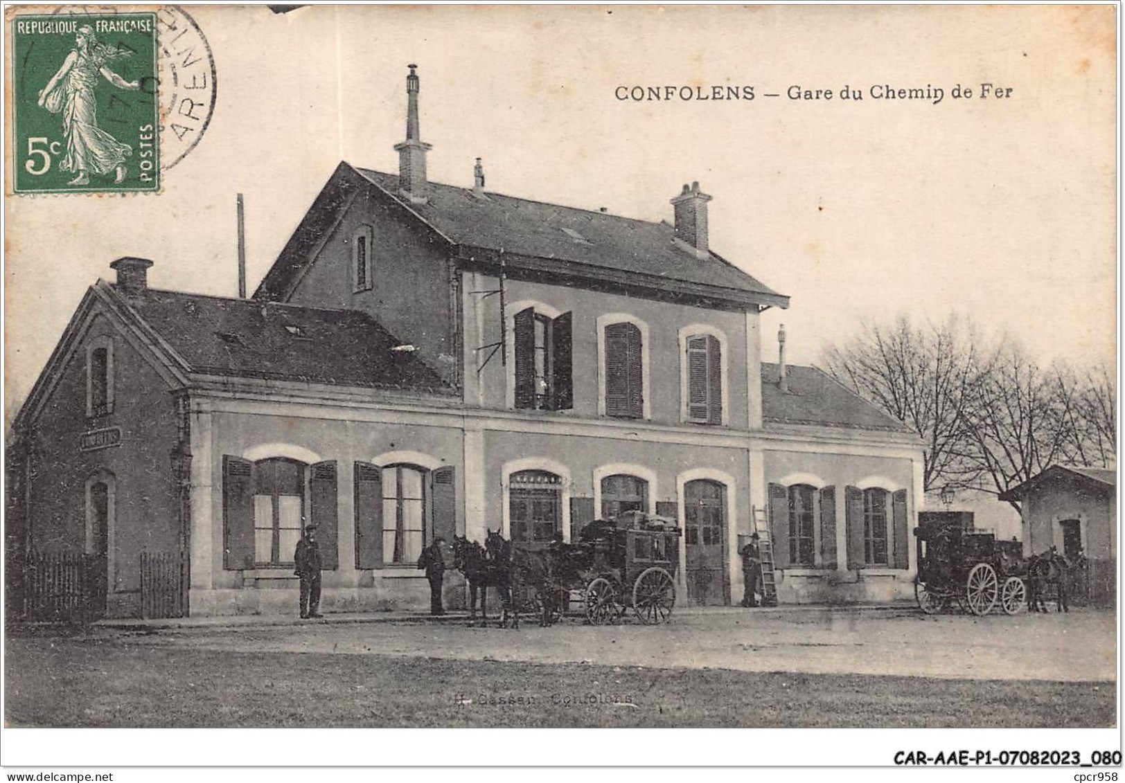 CAR-AAEP1-16-0041 - CONFOLENS - Gare Du Chemin De Fer - Confolens