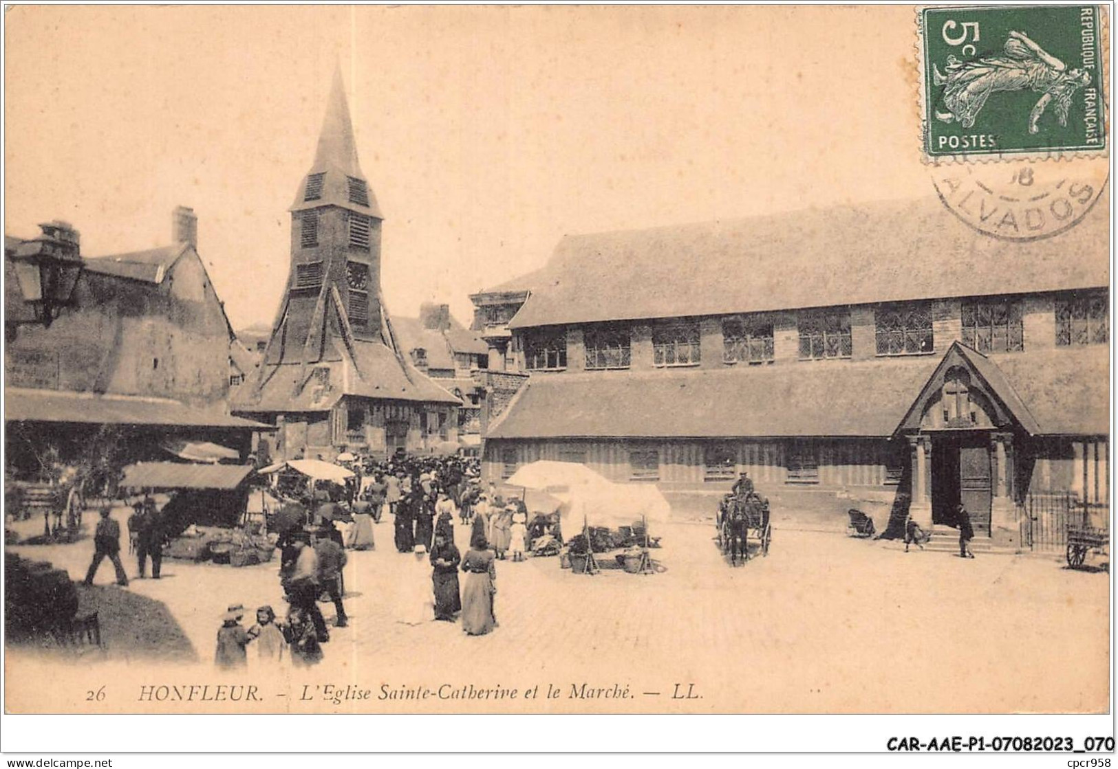 CAR-AAEP1-14-0036 - HONFLEUR - L'eglise Sainte-catherine Et Le Marché - Honfleur