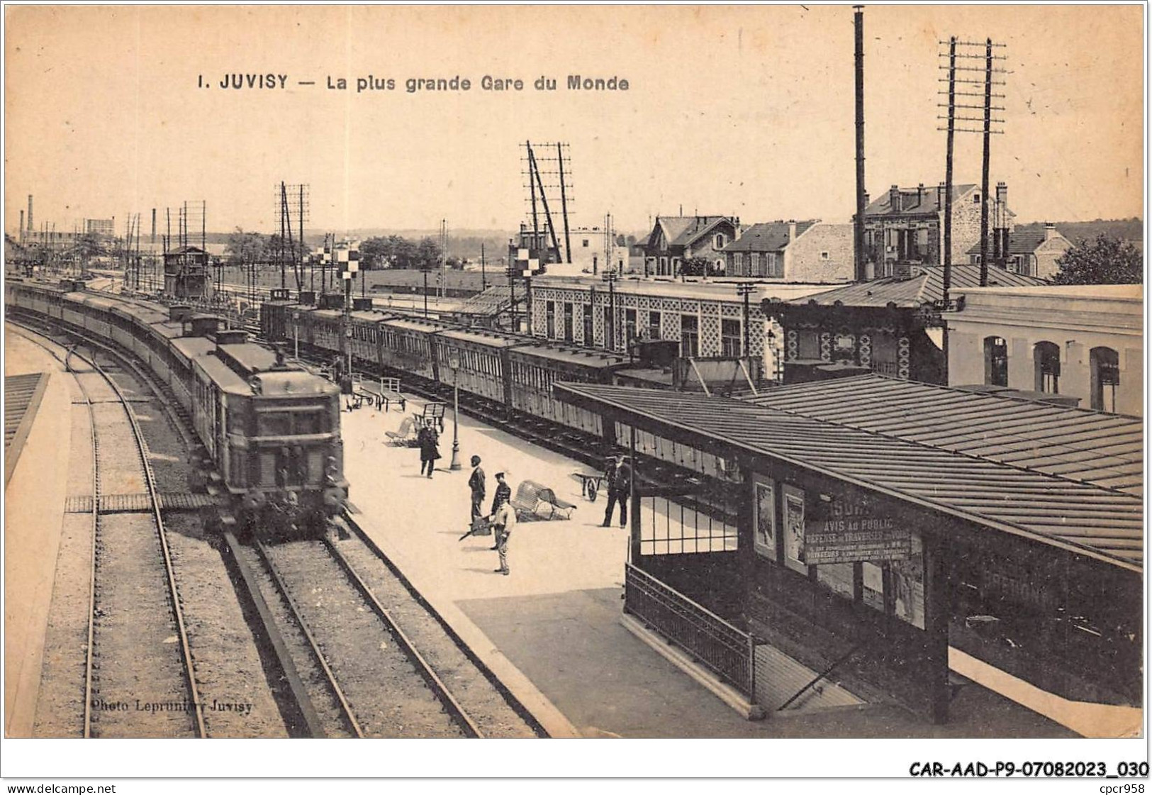 CAR-AADP9-78-0733 - JUVISY - La Plus Grande Gare Du Monde - Trains  - Autres & Non Classés